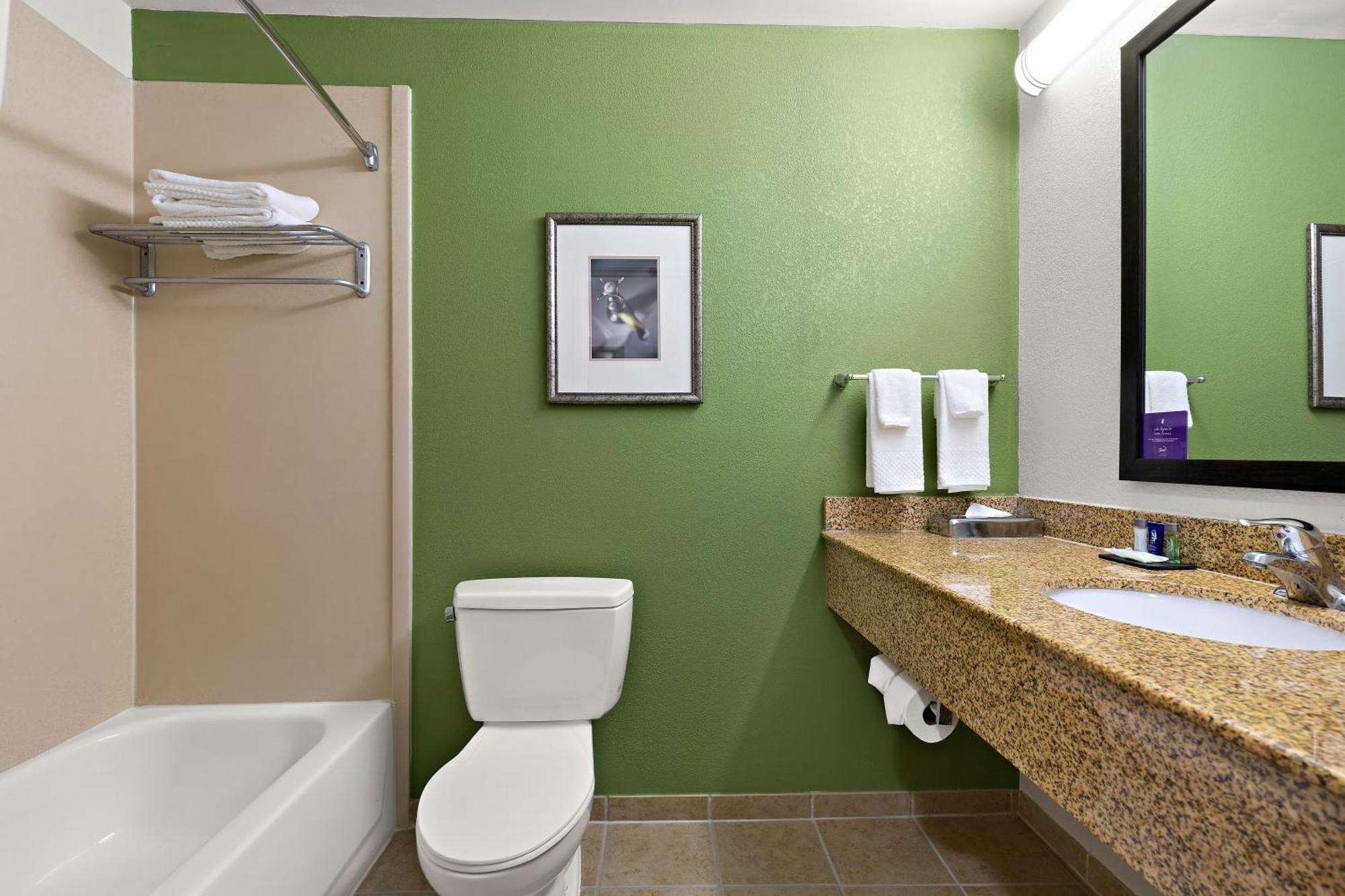 Sleep Inn & Suites Near Joint Base Andrews-Washington Area Morningside Luaran gambar